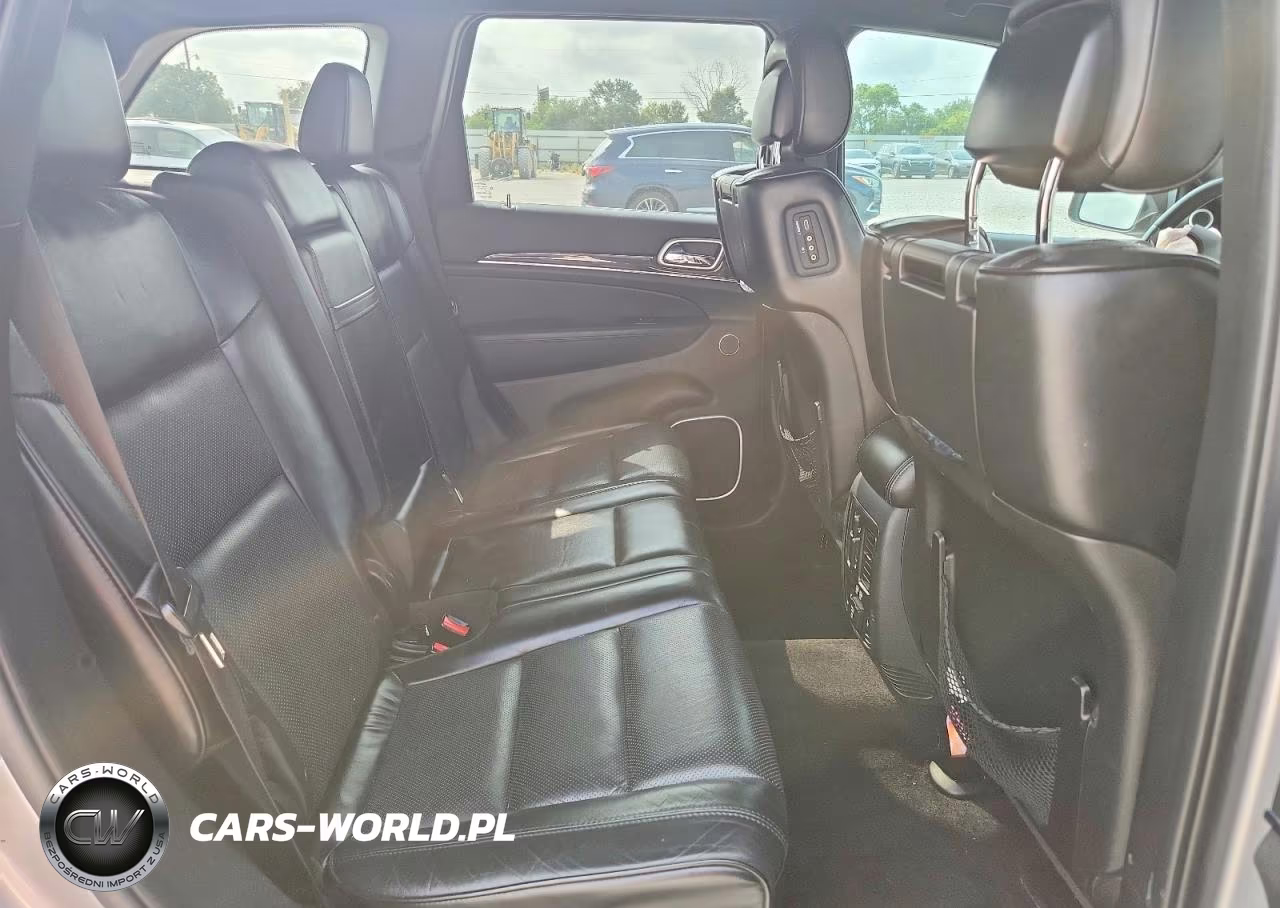 2015 Jeep Grand Cherokee Overland VIN:1C4RJFCG0FC124664 - 11