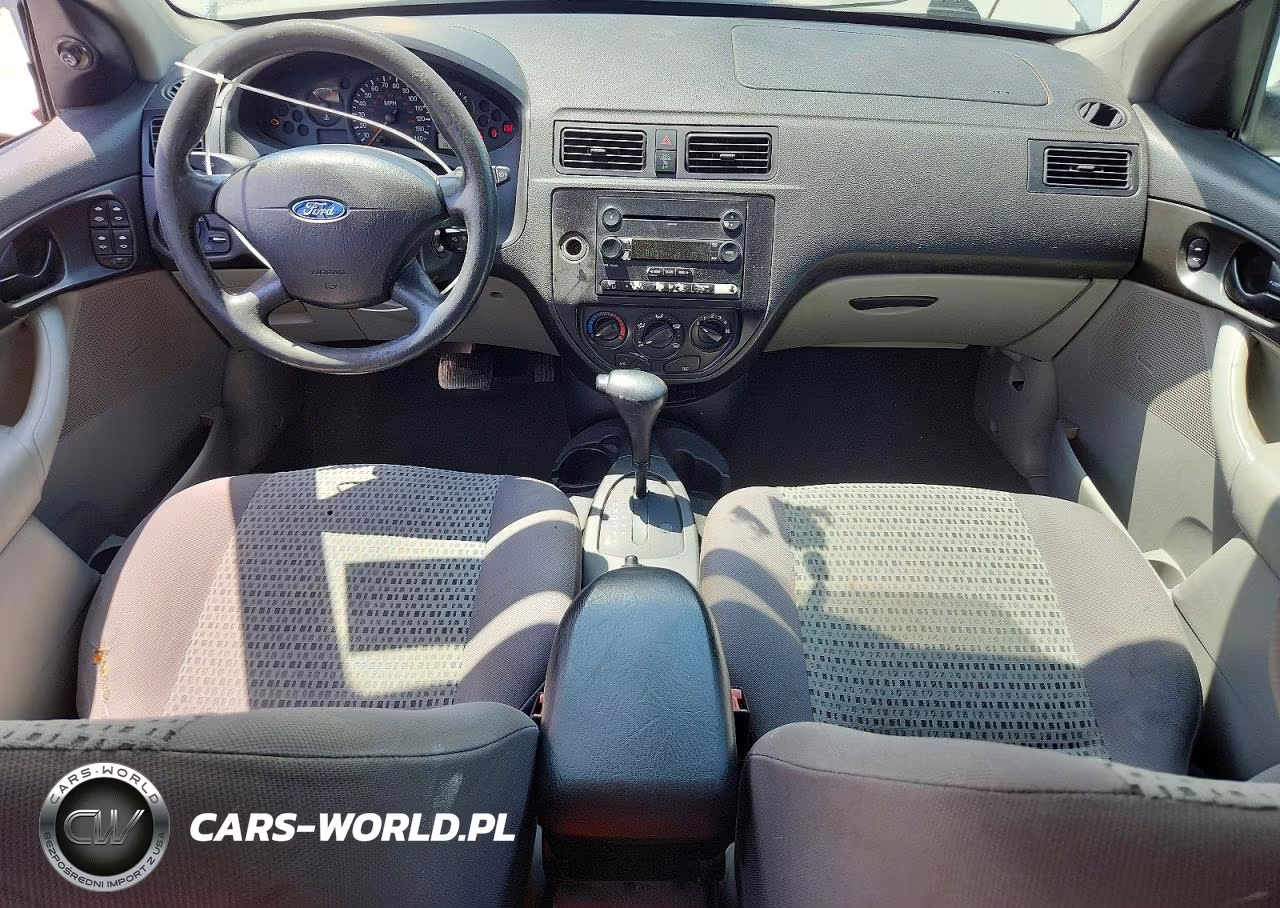 2007 Ford Focus Zx4 VIN:1FAFP34N17W203506 - 8