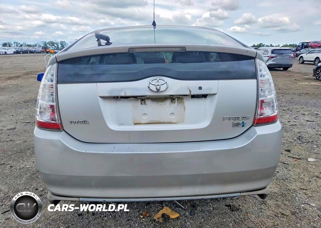 2008 Toyota Prius Base VIN:JTDKB20UX83390665 - 6