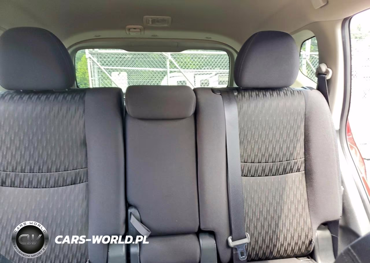 2019 Nissan Rogue Sv VIN:5N1AT2MV0KC810982 - 10
