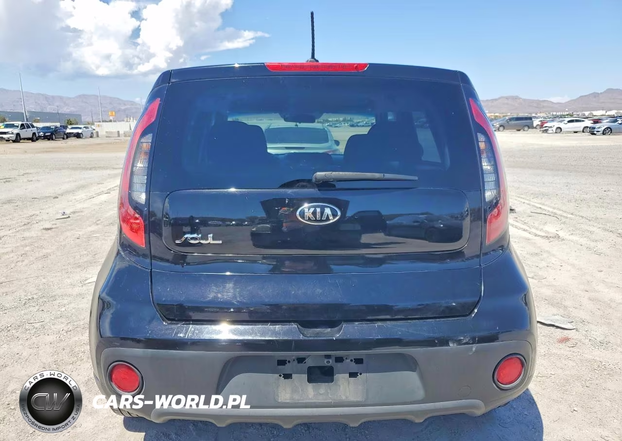KIA SOUL VIN:KNDJN2A26J7543055 - 6