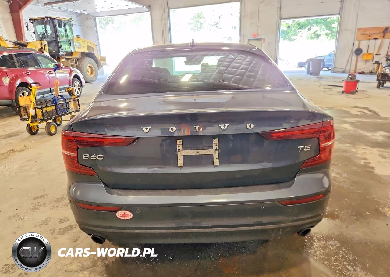 2021 Volvo S60 T5 Momentum VIN:7JR102FKXMG096596 - 6