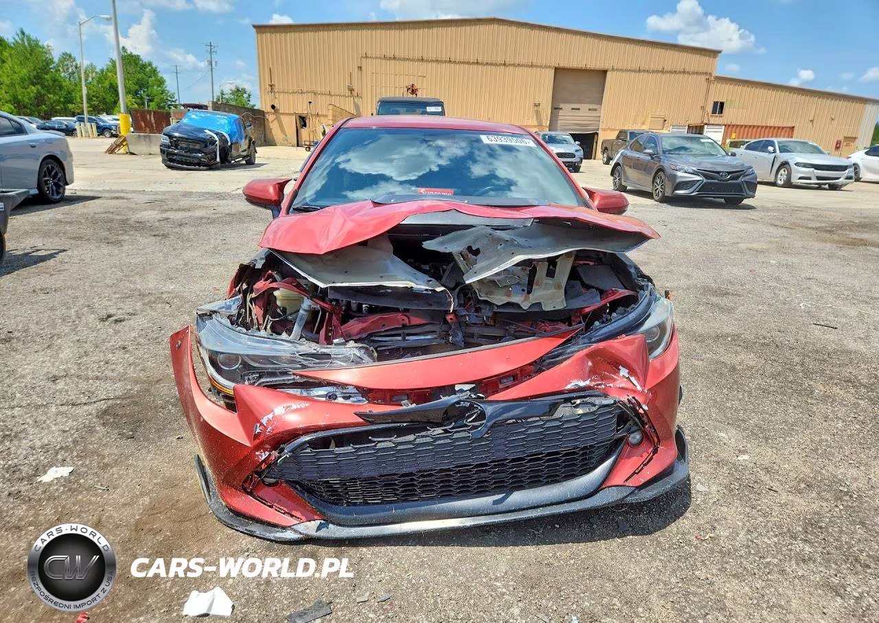 2019 Toyota Corolla Hatchback Xse VIN:JTNK4RBE5K3067085 - 5
