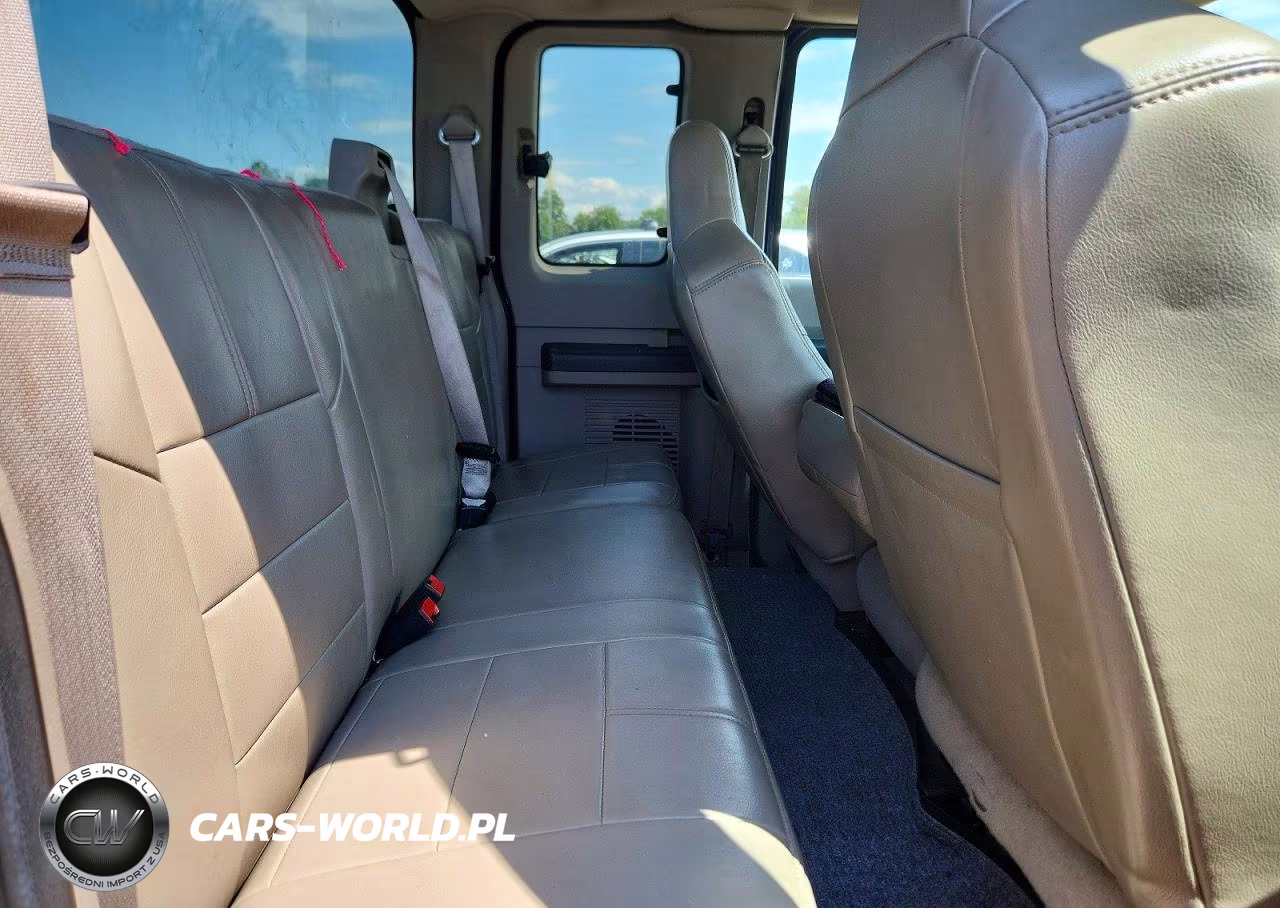 2010 Ford F250 Super Duty VIN:1FTSX2B56AEB20396 - 10