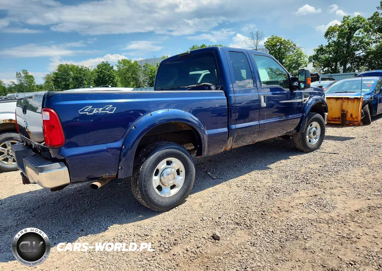2010 Ford F250 Super Duty VIN:1FTSX2B56AEB20396 - 3