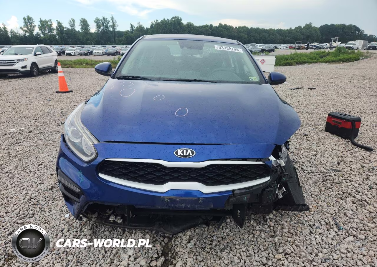 2019 Kia Forte Lxs VIN:3KPF24AD7KE116285 - 5