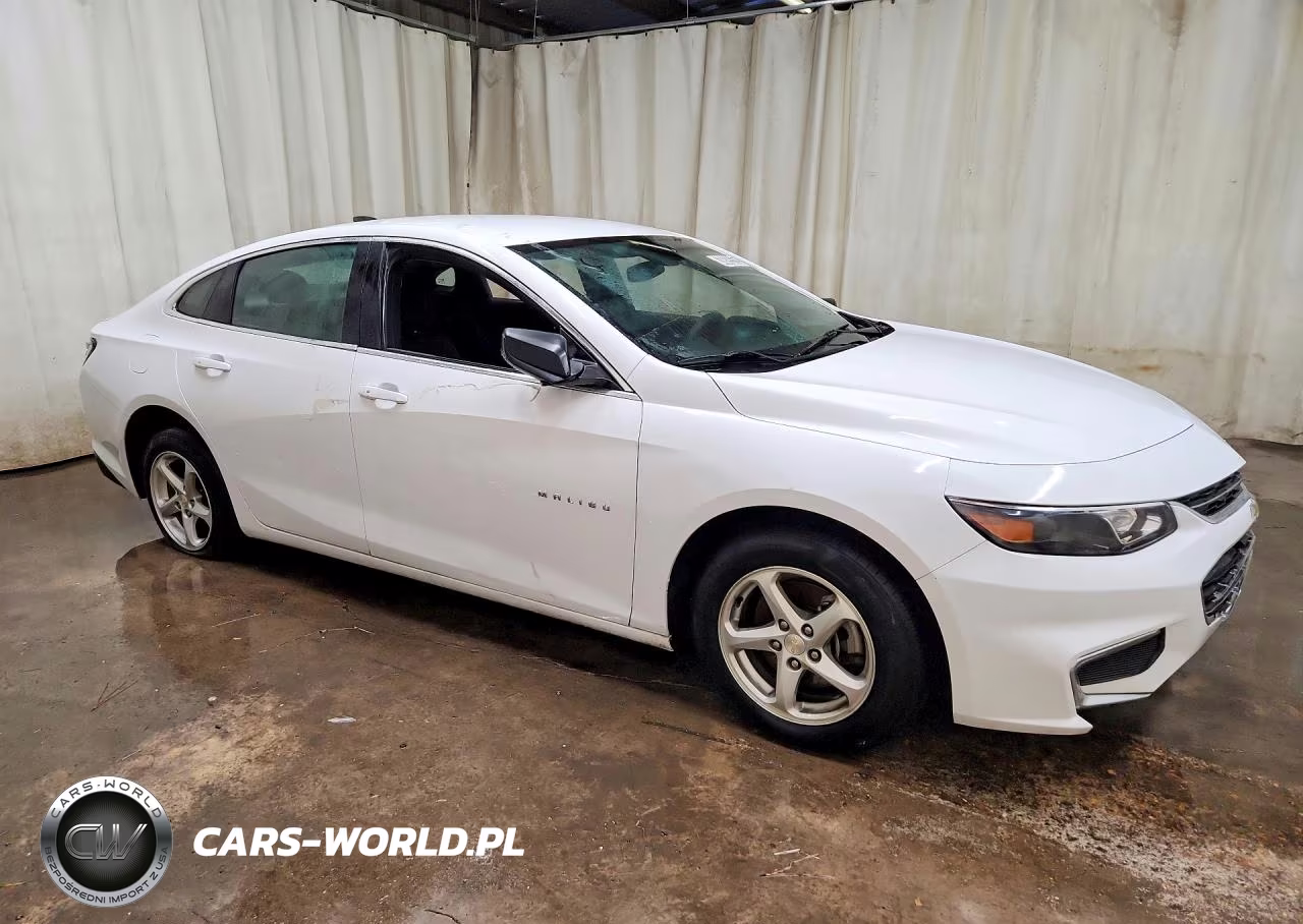 2018 Chevrolet Malibu Ls VIN:1G1ZB5STXJF262296 - 4