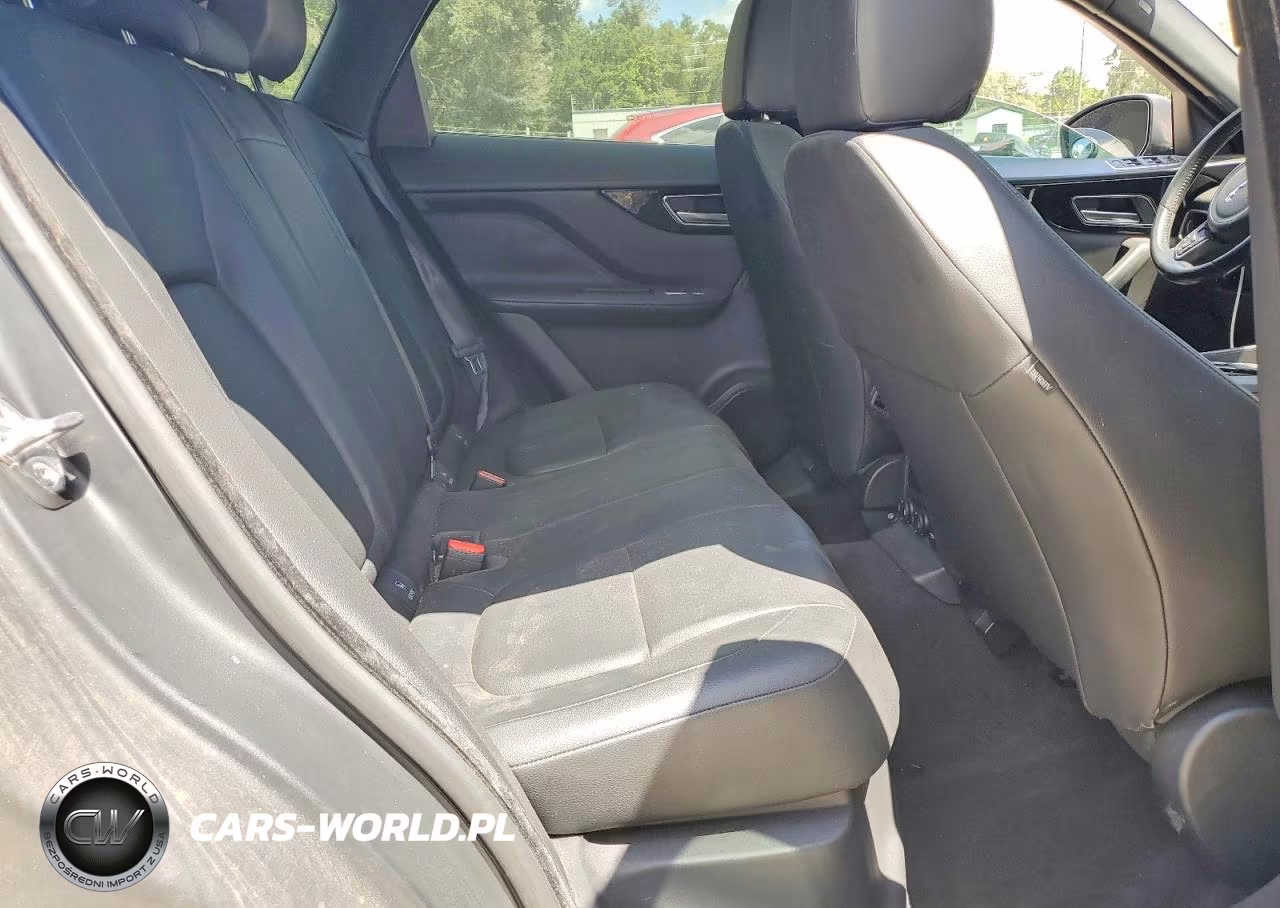2017 Jaguar F-Pace Premium VIN:SADCJ2BV4HA057147 - 11