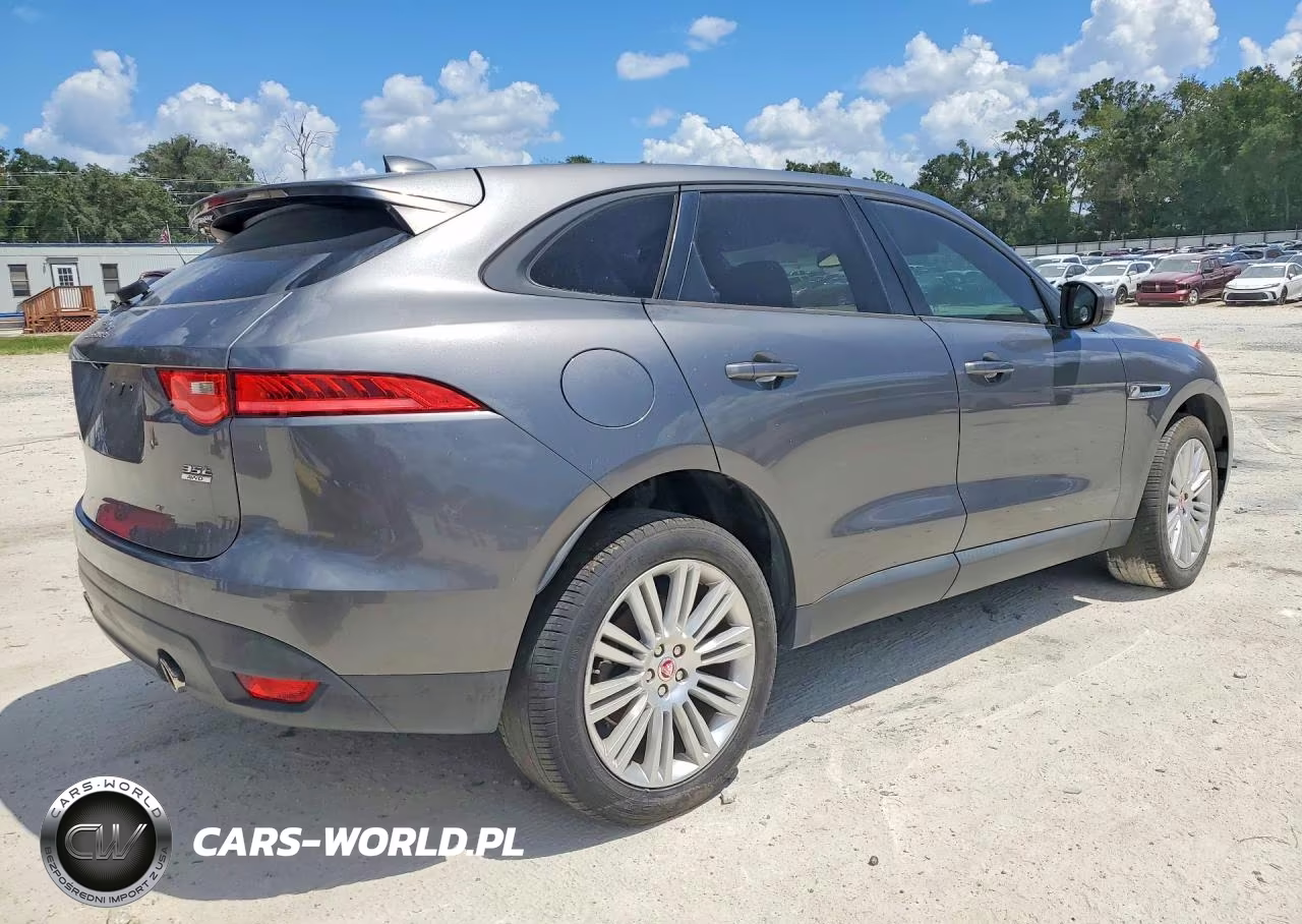 2017 Jaguar F-Pace Premium VIN:SADCJ2BV4HA057147 - 3