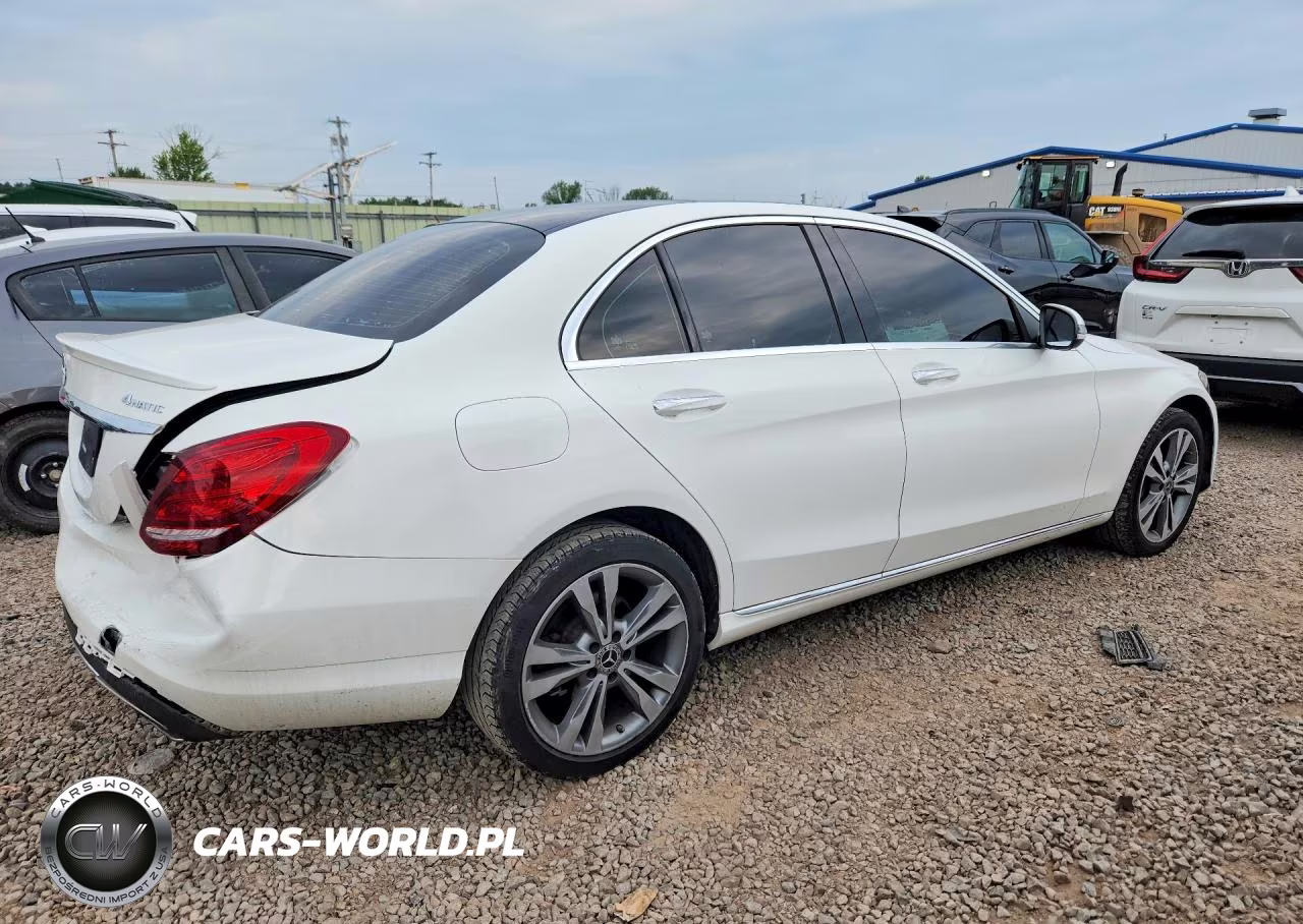 2018 Mercedes-Benz C 300 4Matic VIN:WDDWF4KB6JR411078 - 3