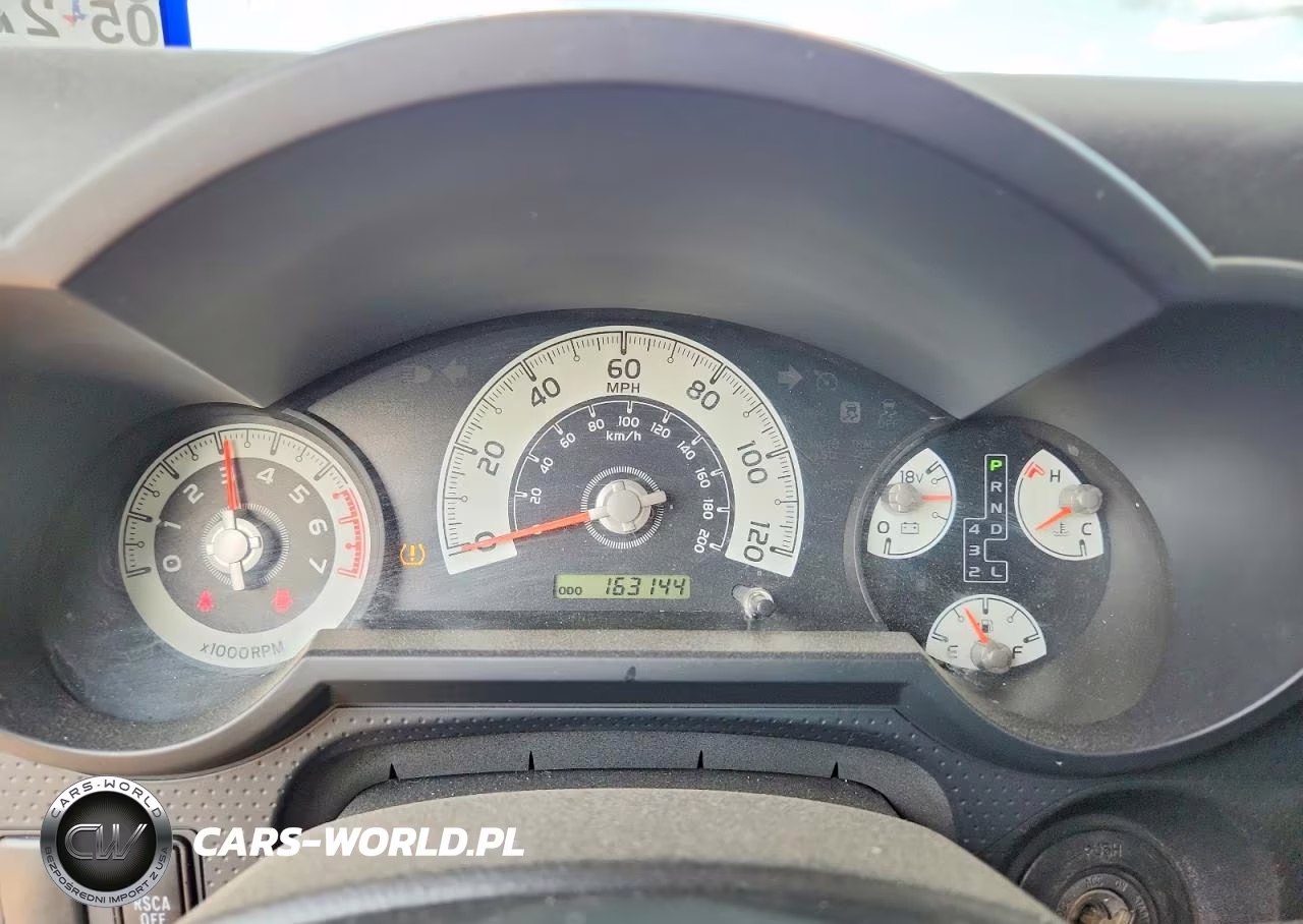 2012 Toyota Fj Cruiser VIN:JTEBU4BF1CK117709 - 9