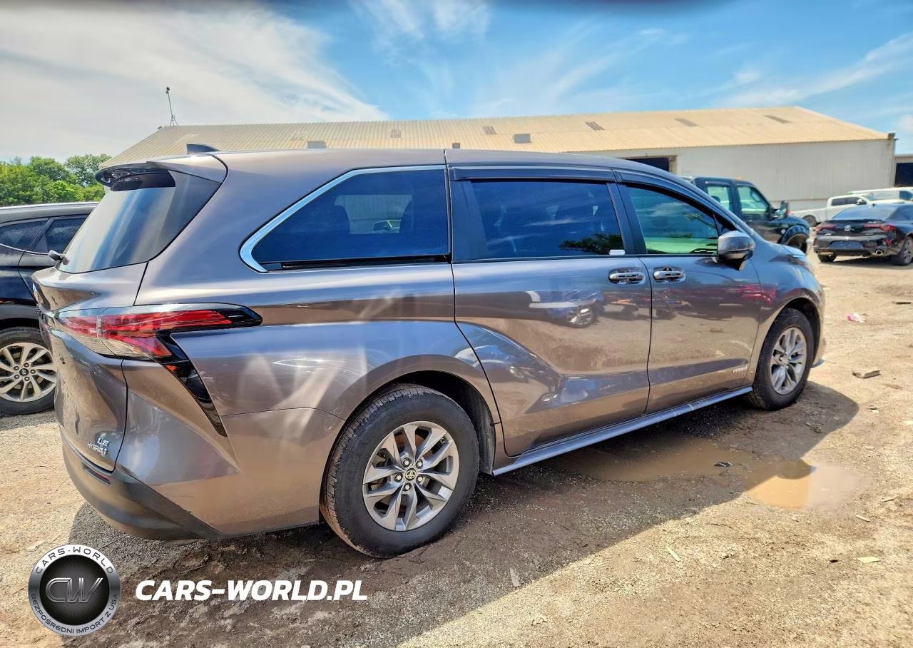 2021 Toyota Sienna Le VIN:5TDKRKEC3MS048043 - 3
