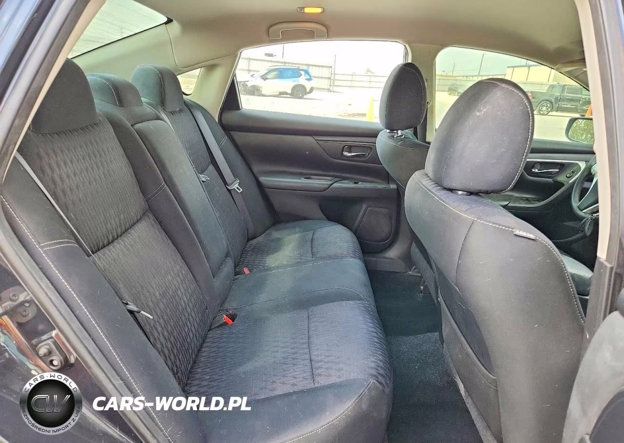 2017 Nissan Altima 2.5 S VIN:1N4AL3APXHN362852 - 10