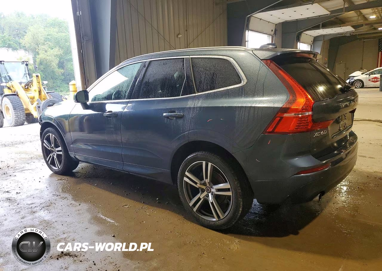2021 Volvo Xc60 T5 Momentum VIN:YV4102RK5M1747885 - 2