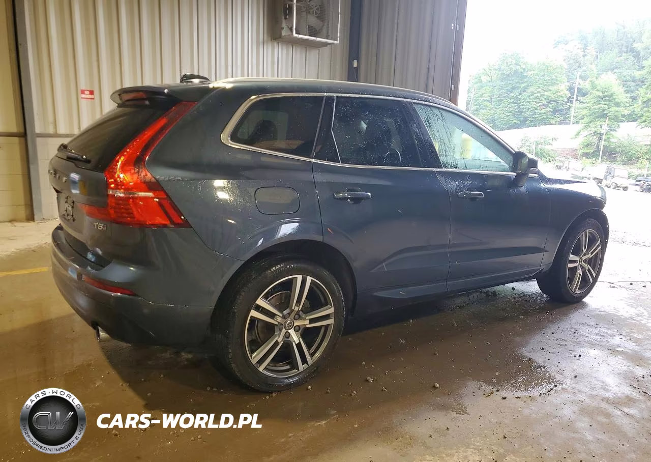 2021 Volvo Xc60 T5 Momentum VIN:YV4102RK5M1747885 - 3