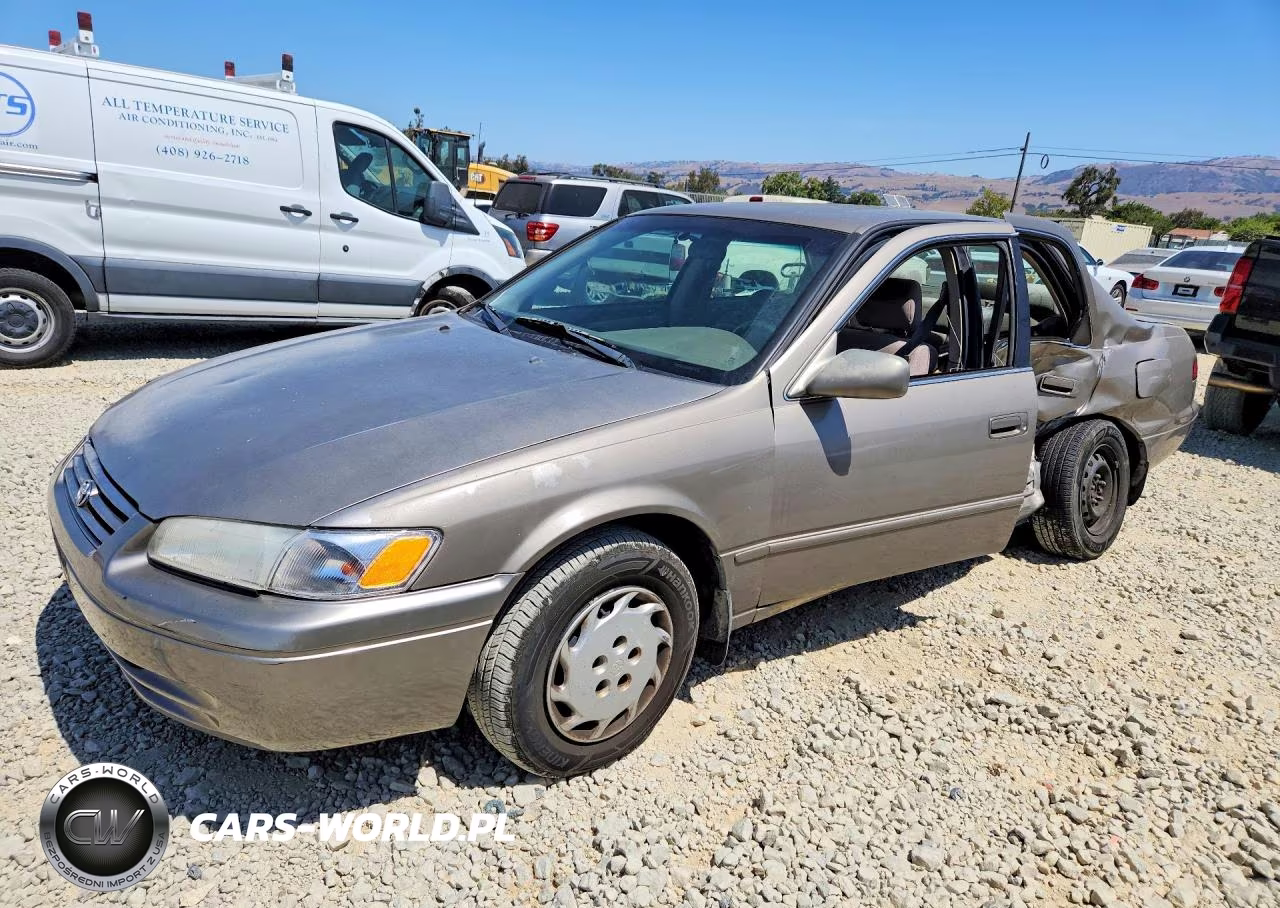 1999 Toyota Camry Le