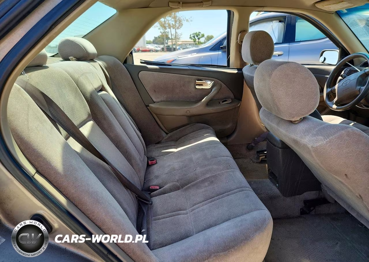 1999 Toyota Camry Le VIN:4T1BG22KXXU606225 - 10