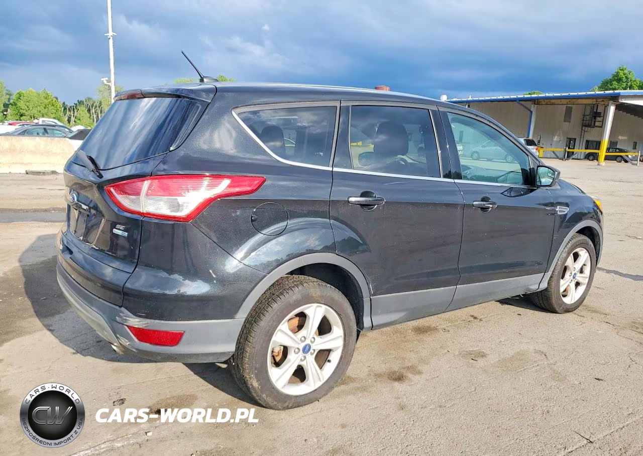 2014 Ford Escape Se VIN:1FMCU9GX0EUE38456 - 3