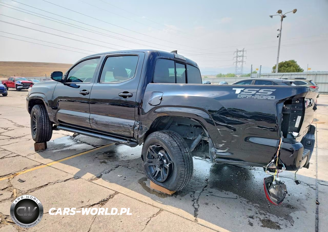 2018 Toyota Tacoma Sr VIN:5TFAX5GN1JX121482 - 2