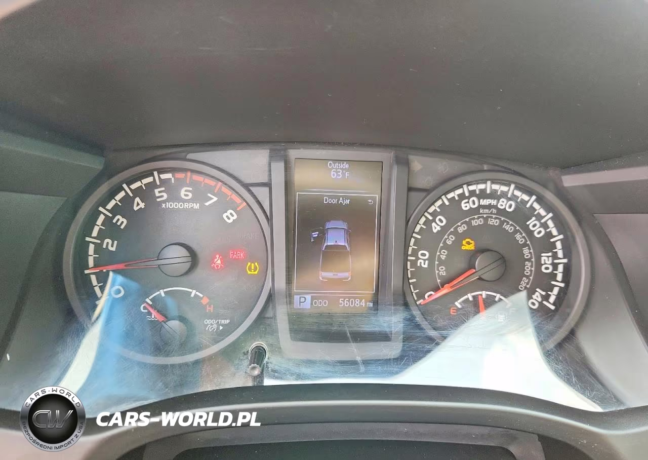 2018 Toyota Tacoma Sr VIN:5TFAX5GN1JX121482 - 9