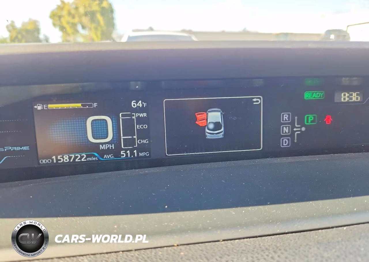 2018 Toyota Prius Prime Premium VIN:JTDKARFP9J3075312 - 9