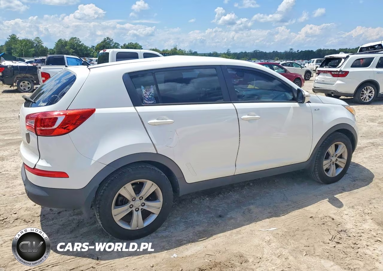 2013 Kia Sportage Lx VIN:KNDPBCA25D7543478 - 3