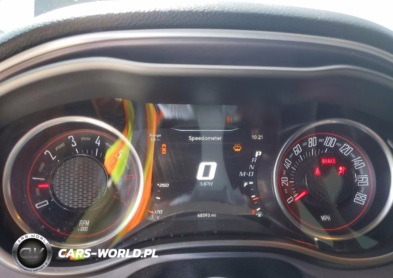 2019 Dodge Challenger R-T Scat Pack VIN:2C3CDZFJ3KH508763 - 9