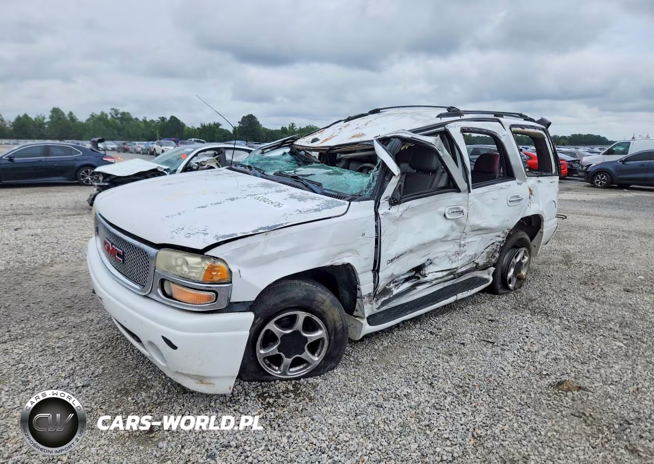 2004 GMC Yukon Denali