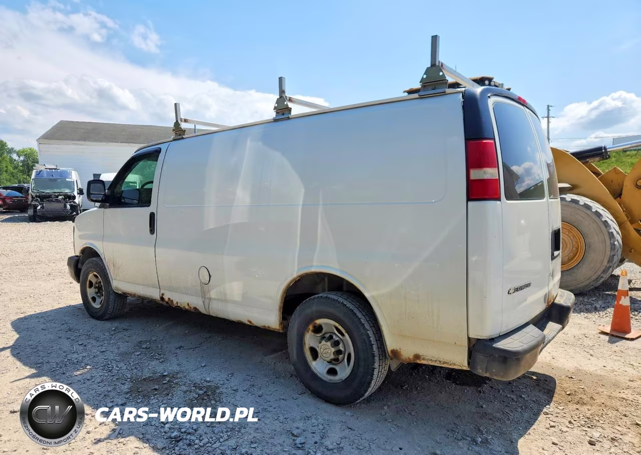 2009 Chevrolet Express G2500 VIN:1GCGG25C591135653 - 2