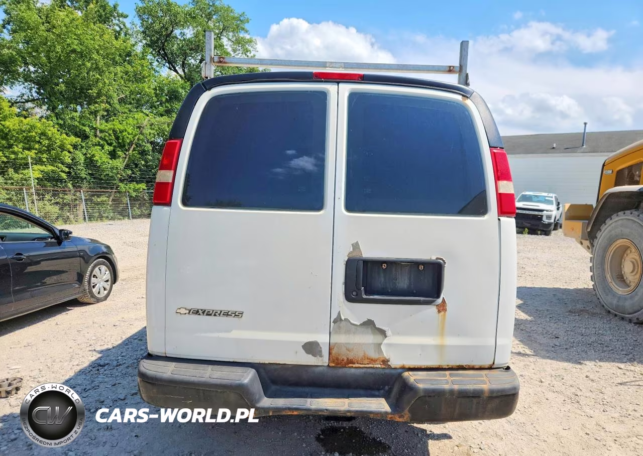 2009 Chevrolet Express G2500 VIN:1GCGG25C591135653 - 6