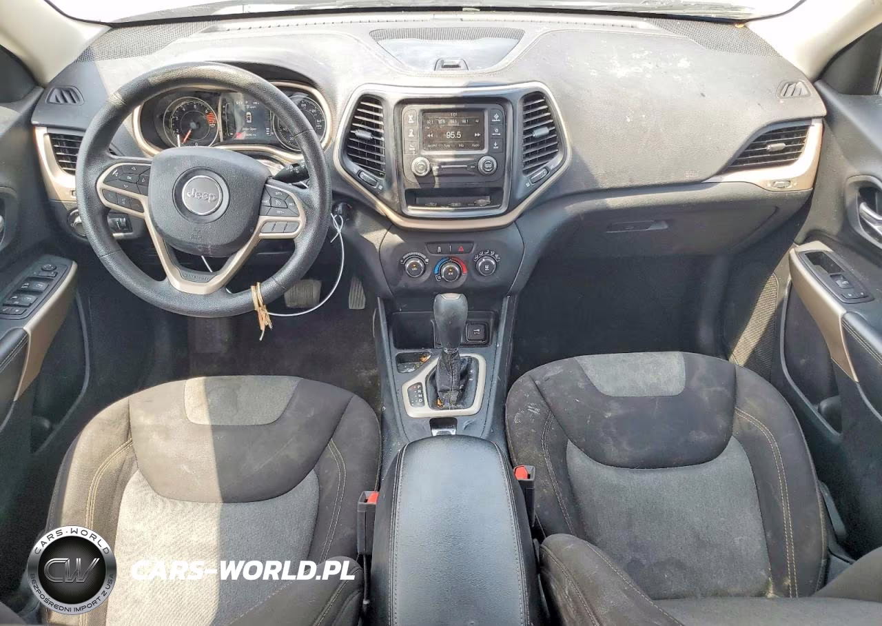 2017 Jeep Cherokee Sport VIN:1C4PJLAB1HW640885 - 8