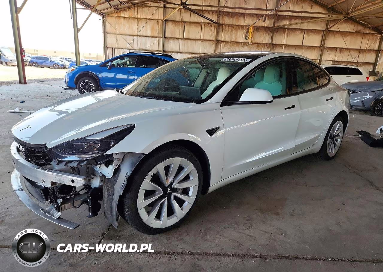 2022 Tesla Model 3 – zdjęcie 1 z 13
