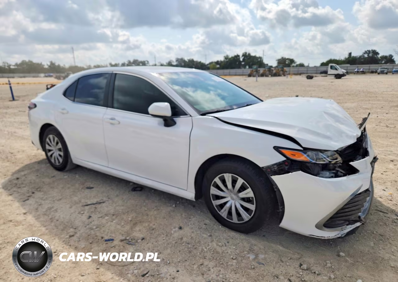 2022 Toyota Camry Le VIN:4T1C31AK7NU574231 - 4