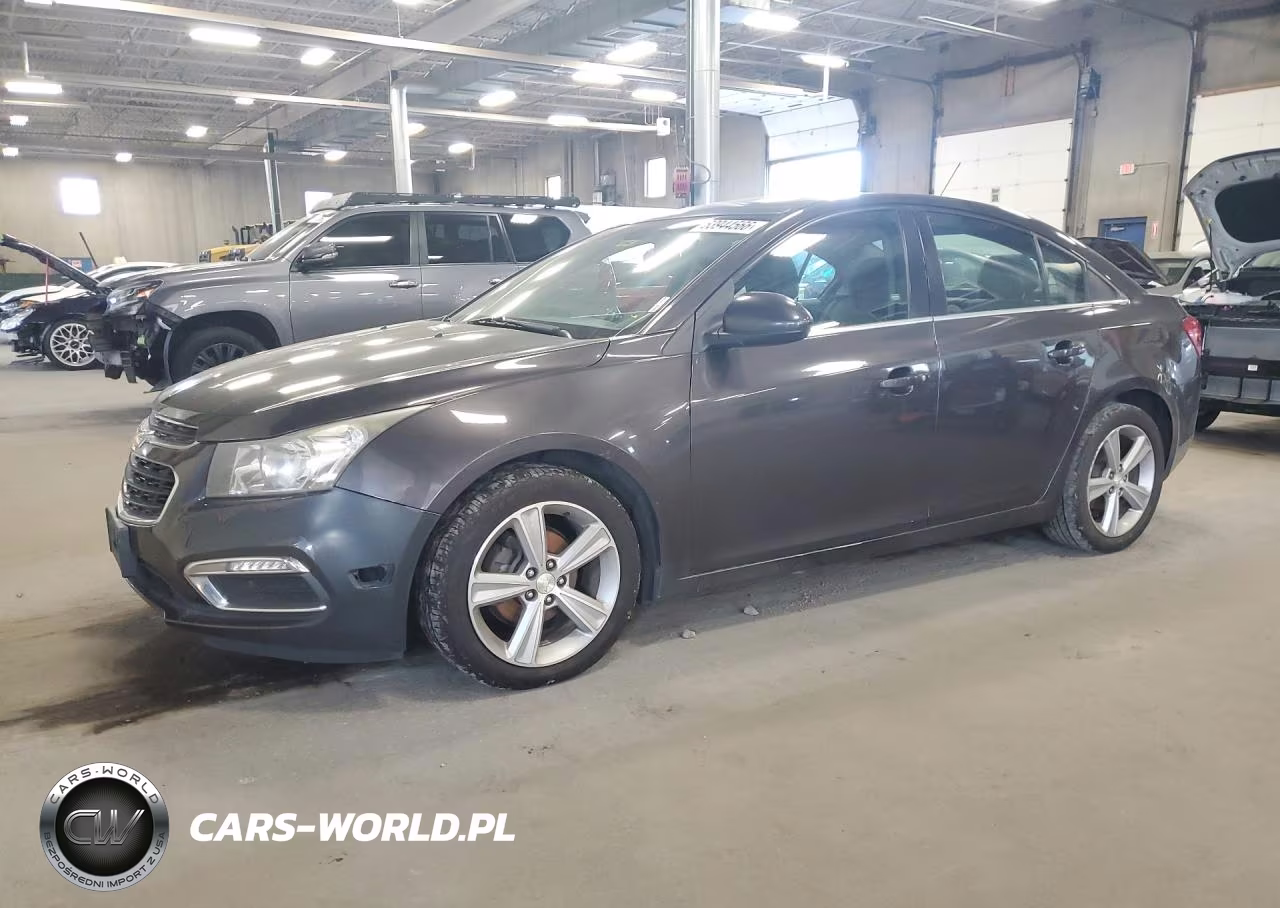2015 Chevrolet Cruze Lt – zdjęcie 1 z 13
