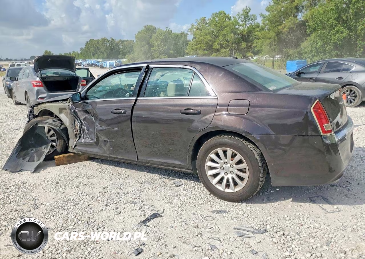 2013 Chrysler 300 VIN:2C3CCAAG7DH573022 - 2