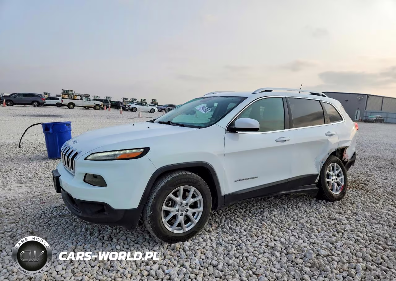 2017 Jeep Cherokee Latitude – zdjęcie 1 z 13