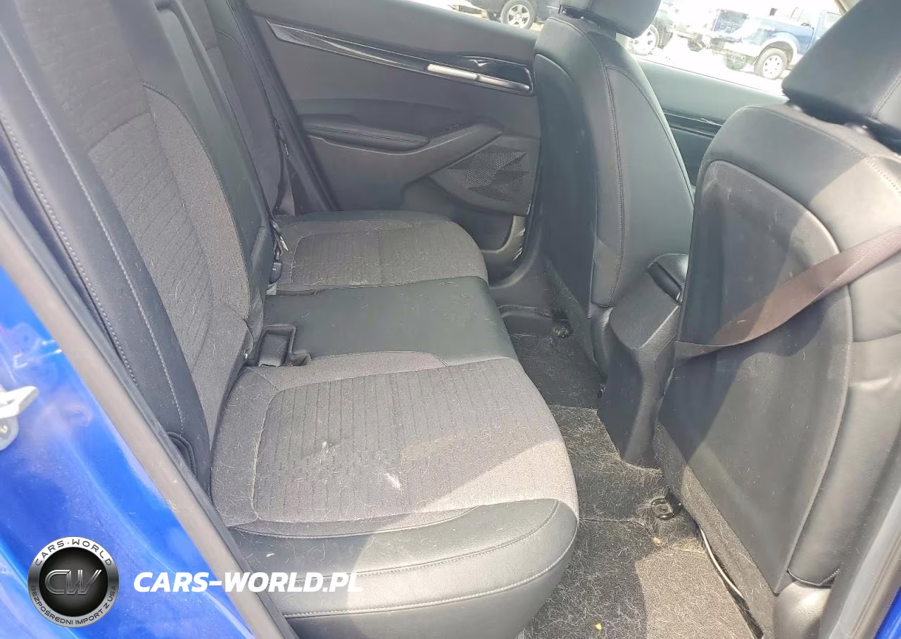 2021 Kia Seltos VIN:KNDEUCAA3M7050004 - 11