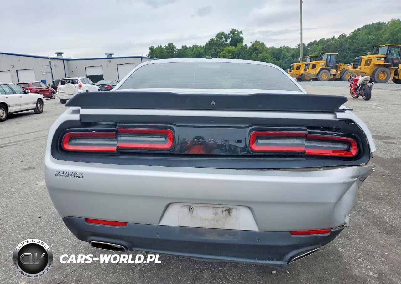 2020 Dodge Challenger Sxt VIN:2C3CDZAG2LH157003 - 6