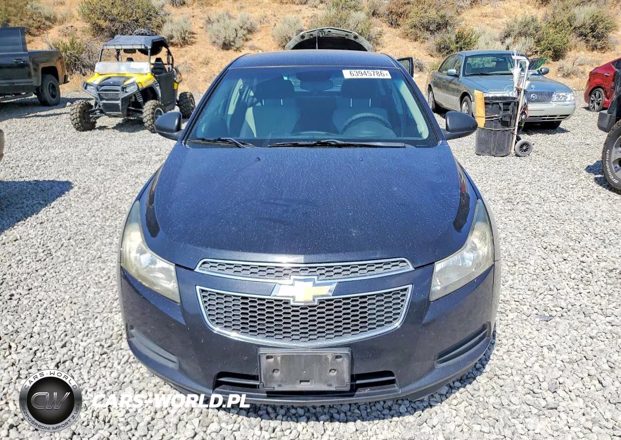 2012 Chevrolet Cruze Ls VIN:1G1PC5SH9C7393524 - 5