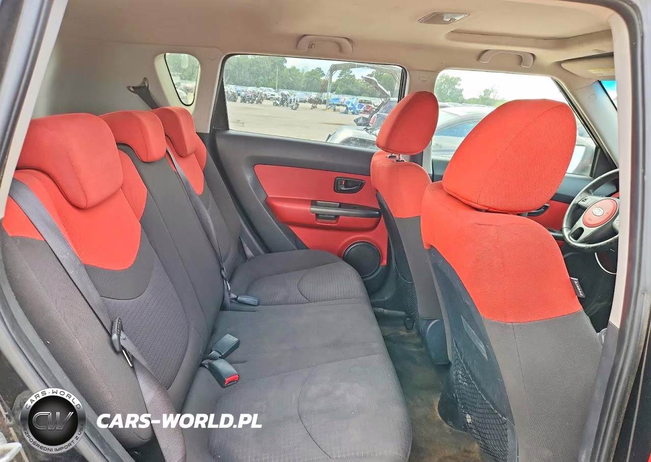 2010 Kia Soul + VIN:KNDJT2A25A7042194 - 10