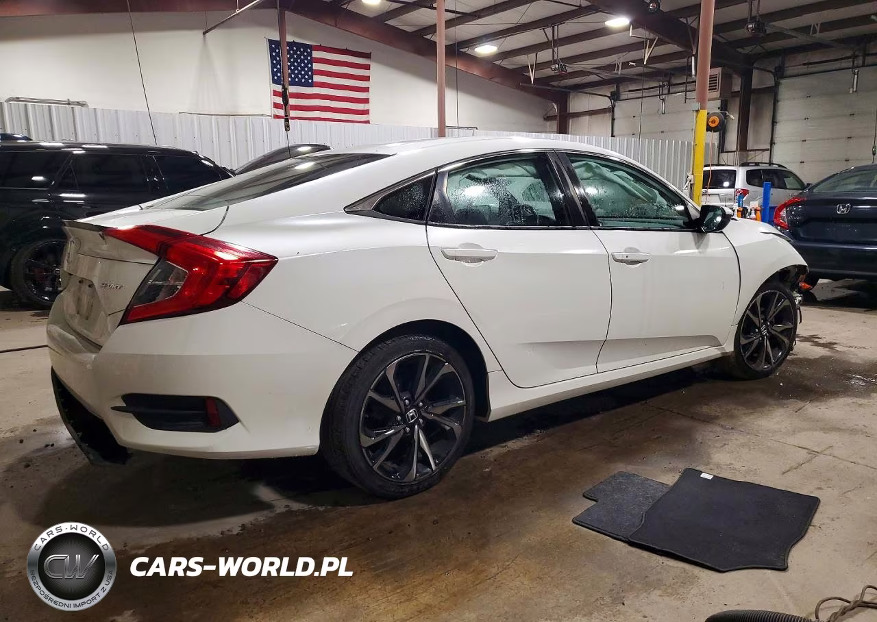2019 Honda Civic Sport VIN:2HGFC2F82KH594150 - 3