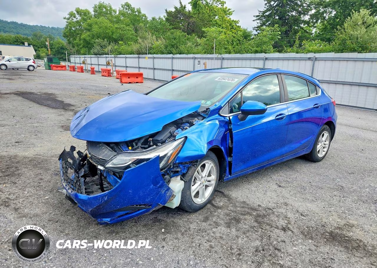 2017 Chevrolet Cruze Lt – zdjęcie 1 z 12