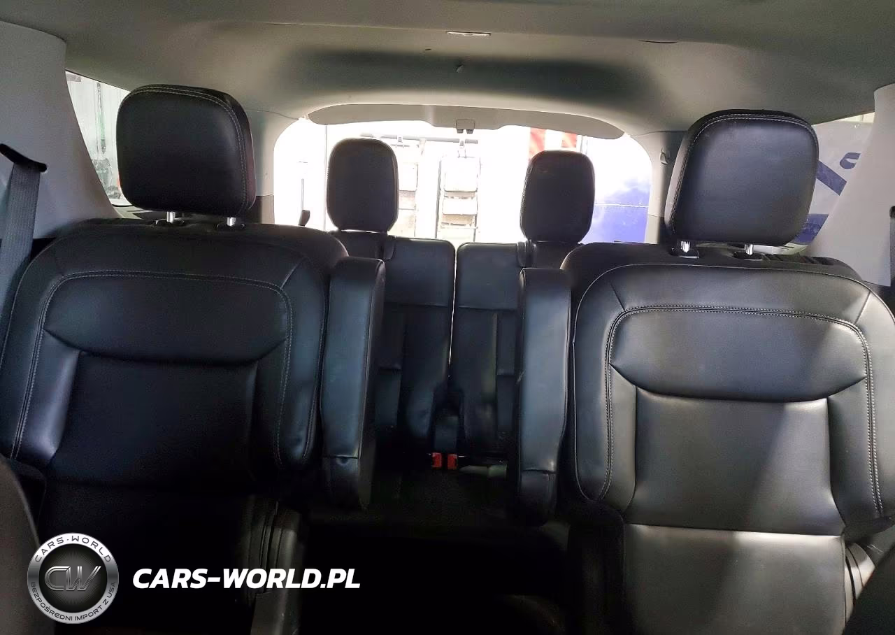 2022 Ford Explorer Xlt VIN:1FMSK8DH0NGA54295 - 10