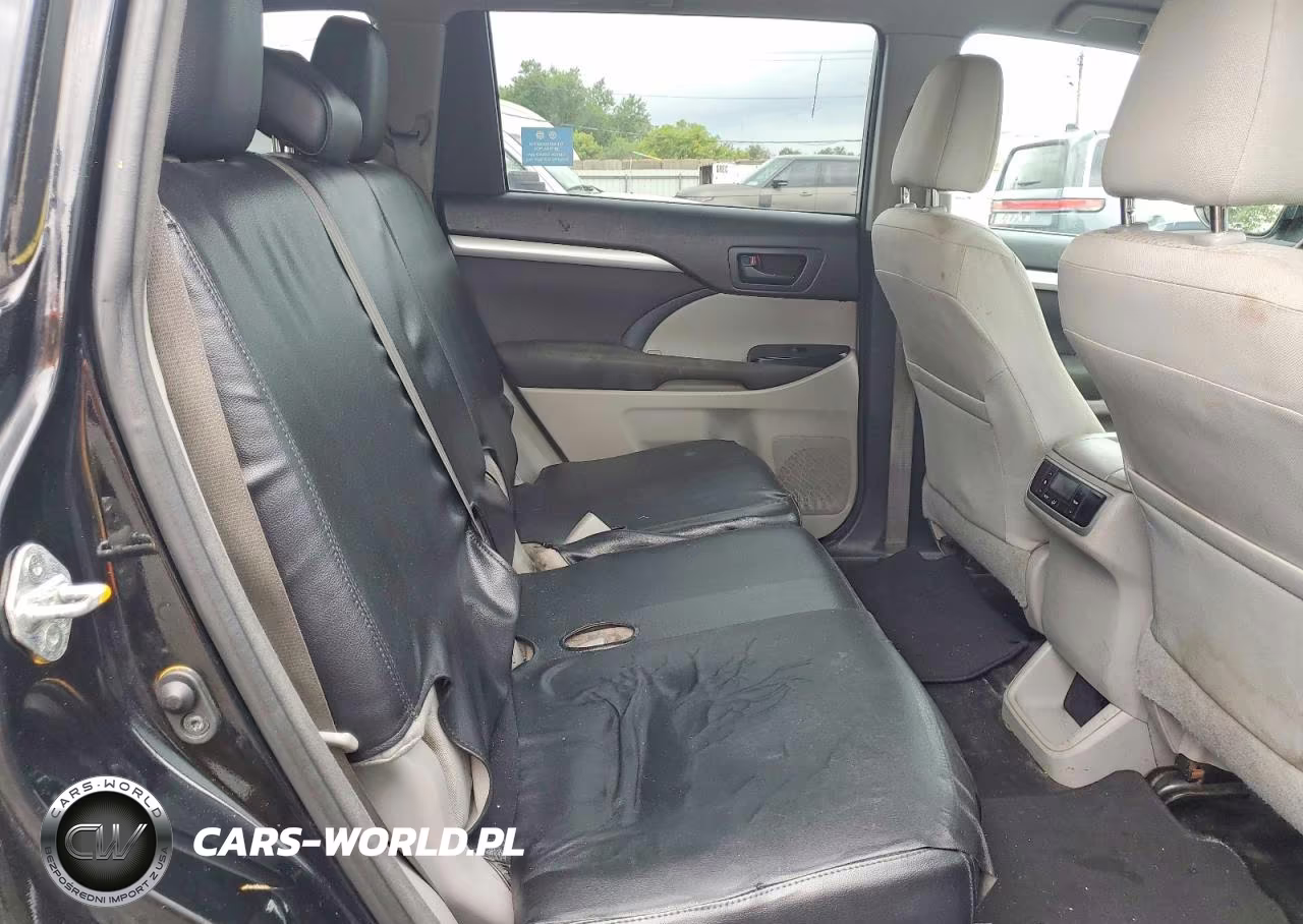2015 Toyota Highlander Le VIN:5TDBKRFH9FS191721 - 11
