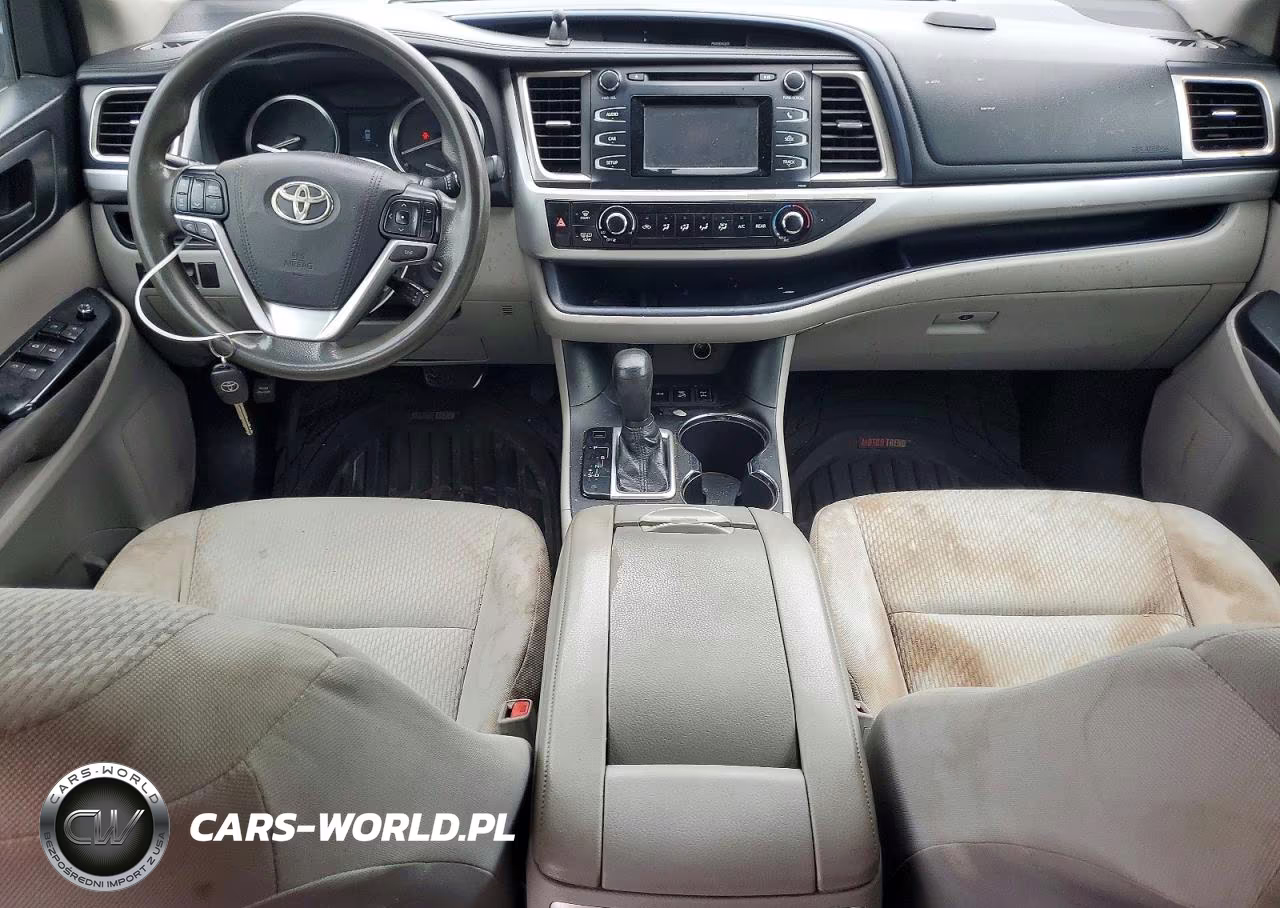 2015 Toyota Highlander Le VIN:5TDBKRFH9FS191721 - 8
