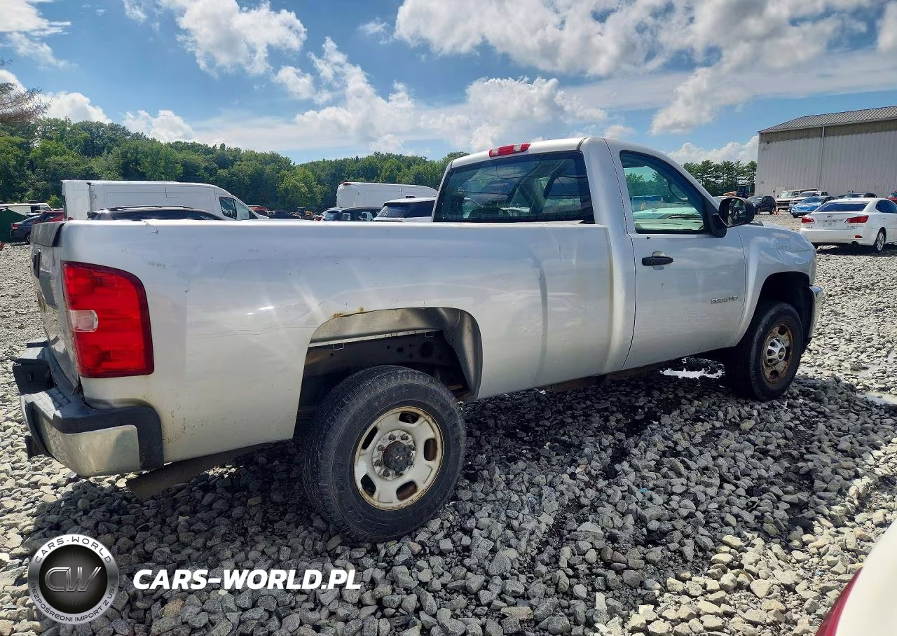 2013 Chevrolet Silverado C2500 Heavy Duty VIN:1GC0CVCG6DF224342 - 3