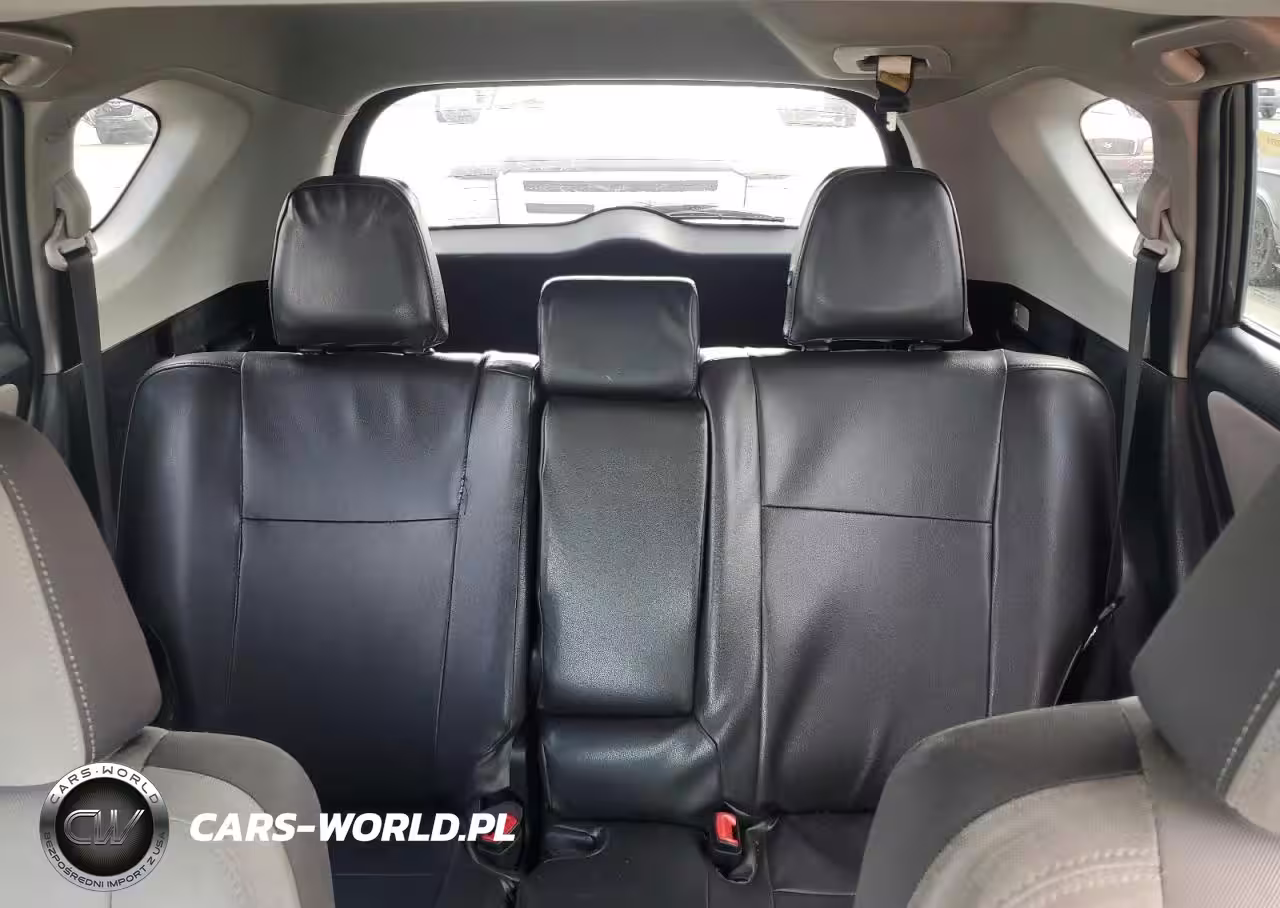 2015 Toyota Rav4 Xle VIN:2T3RFREV5FW359590 - 10