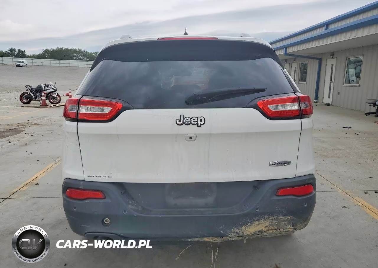 2016 Jeep Cherokee Latitude VIN:1C4PJLCB0GW282304 - 6