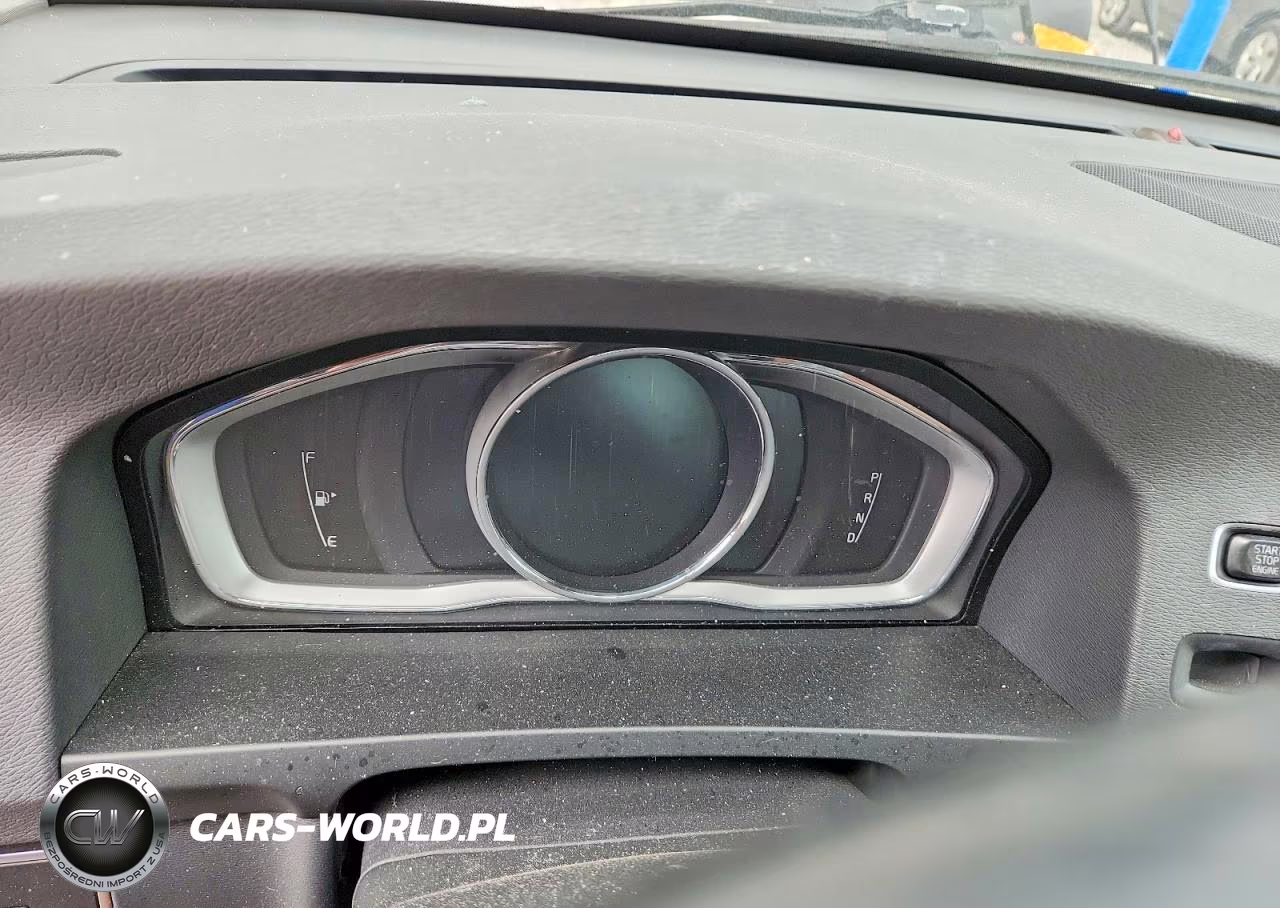 2018 Volvo S60 Inscription VIN:LYV402TK1JB157986 - 9
