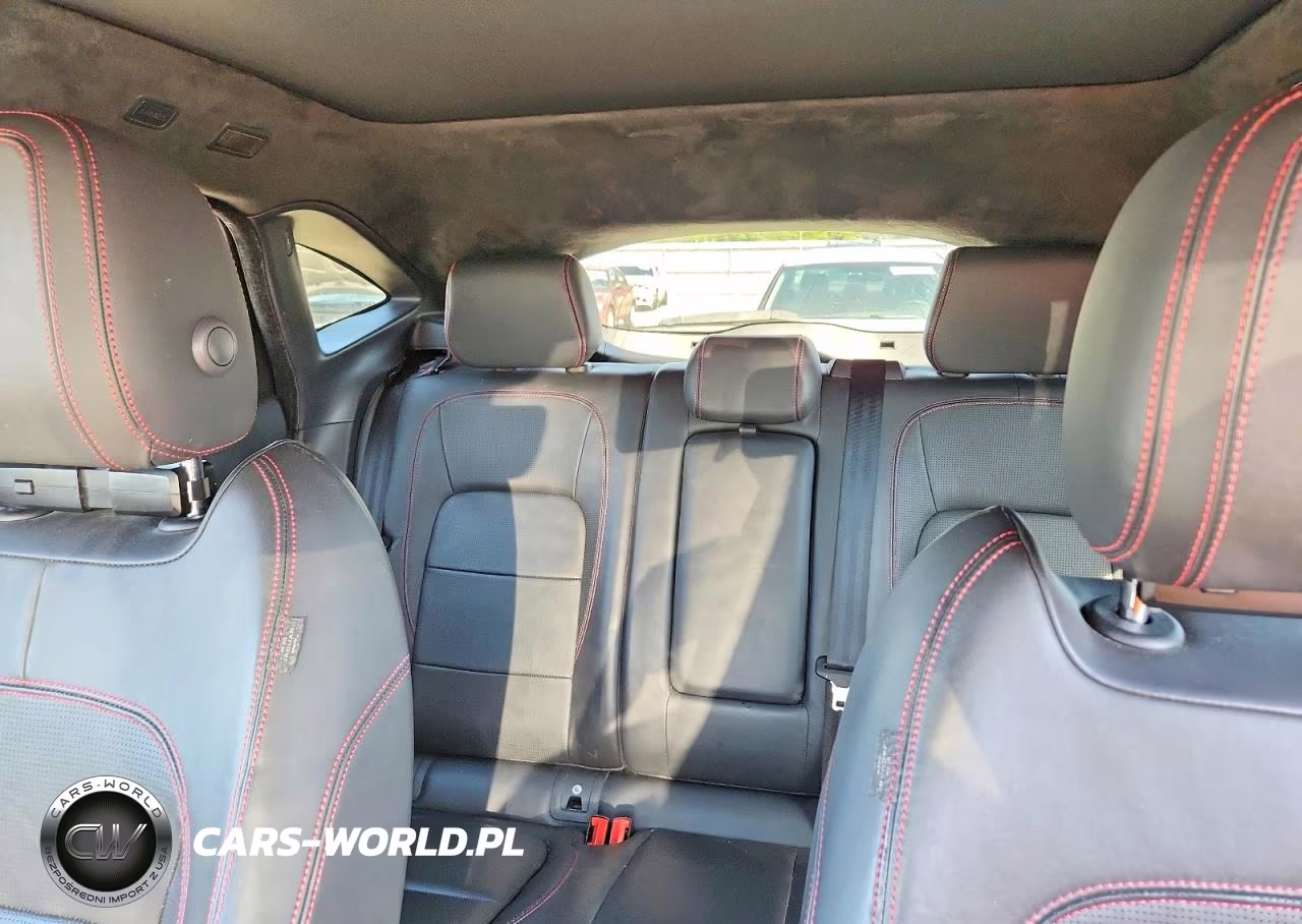 2018 Jaguar E-Pace First Edition VIN:SADFL2FX5J1Z01575 - 10